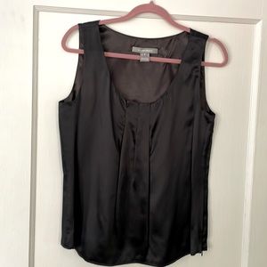 Ellen Tracy 100% silk short sleeve lined top